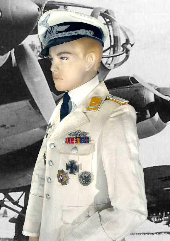 Luftwaffe Officer Uniform 12
